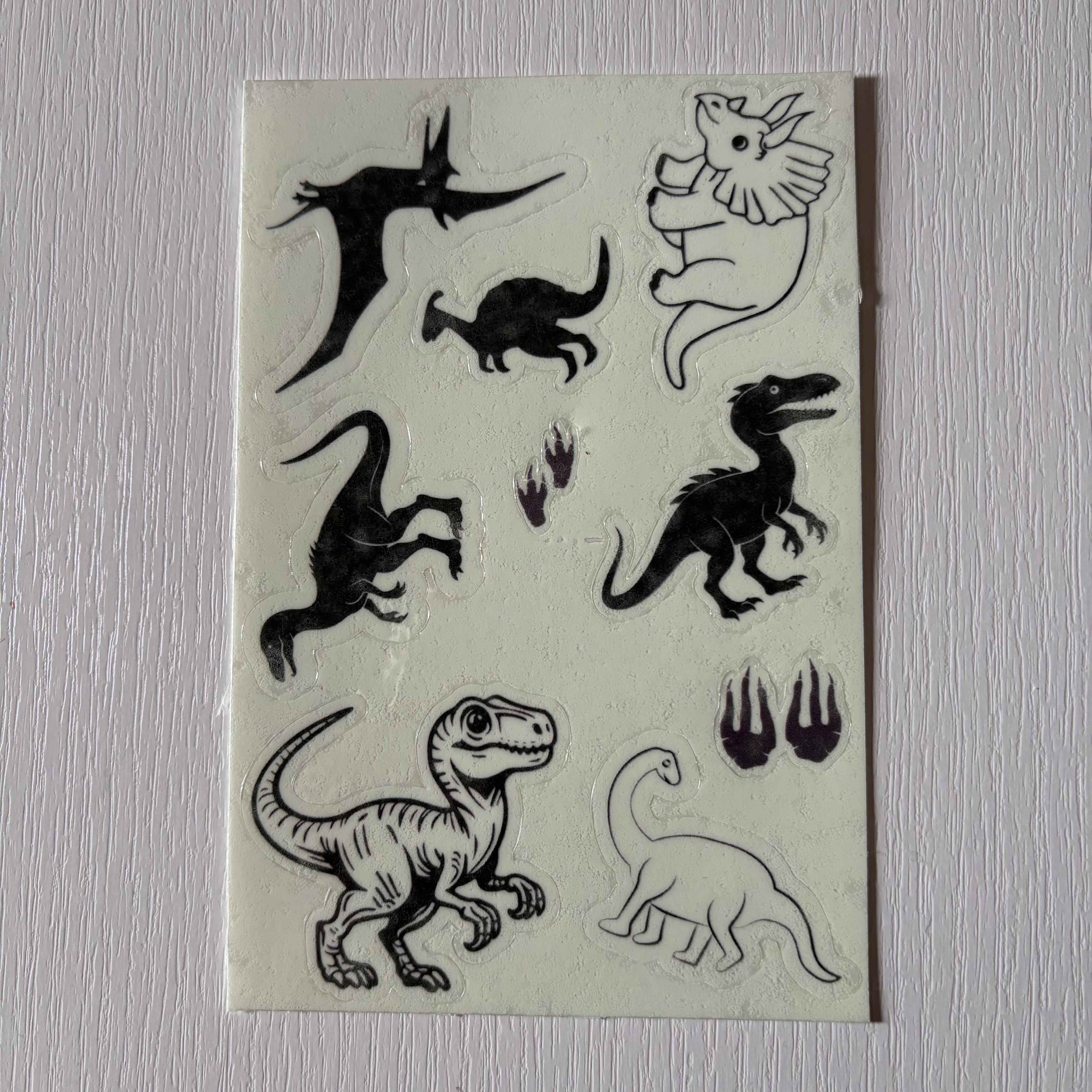 Sada_dinosauri.jpeg a